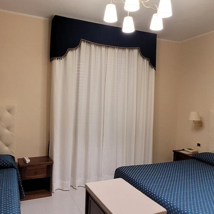 Hotel Eden Sul Lago Больсена Экстерьер фото