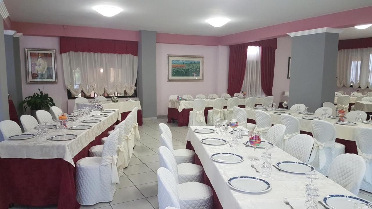 Hotel Eden Sul Lago Больсена Экстерьер фото