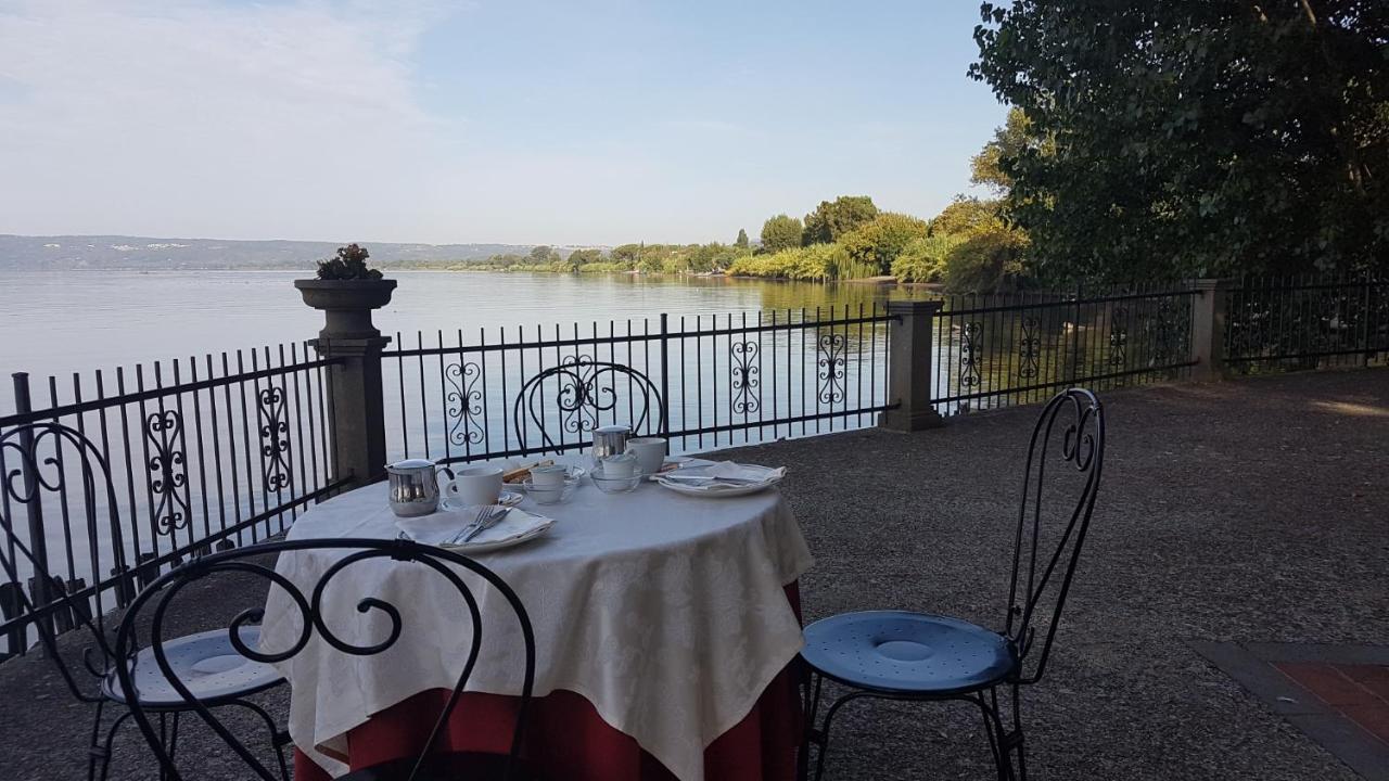 Hotel Eden Sul Lago Больсена Экстерьер фото